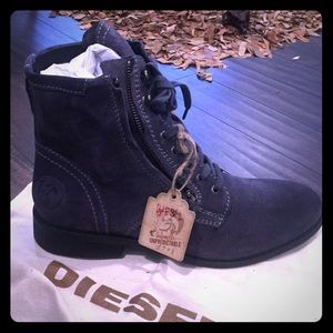 Diesel suede boot size 12